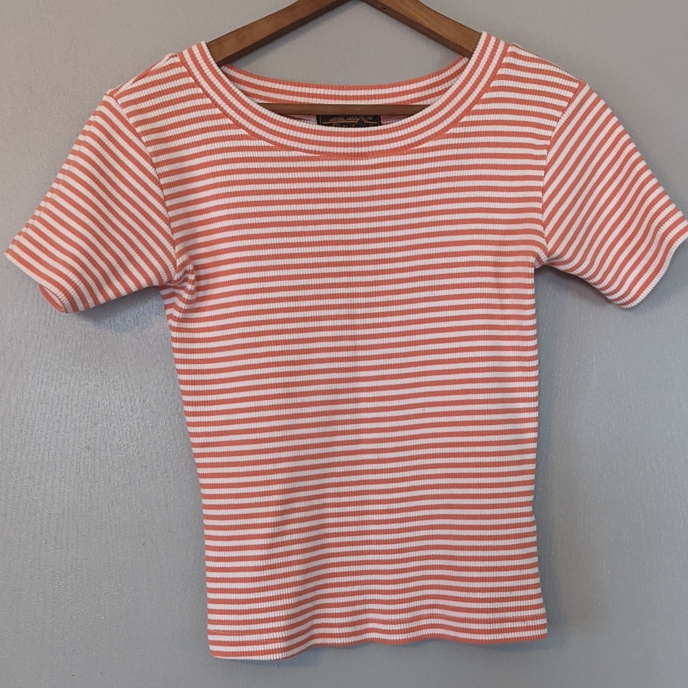 Eddie Bauer Ribbed T-shirt